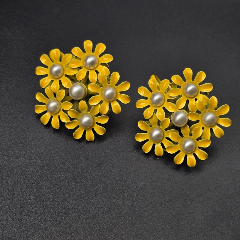 Yellow Enamel Flower Clip On Earrings Faux Pearl Vintage Spring Easter Jewelry